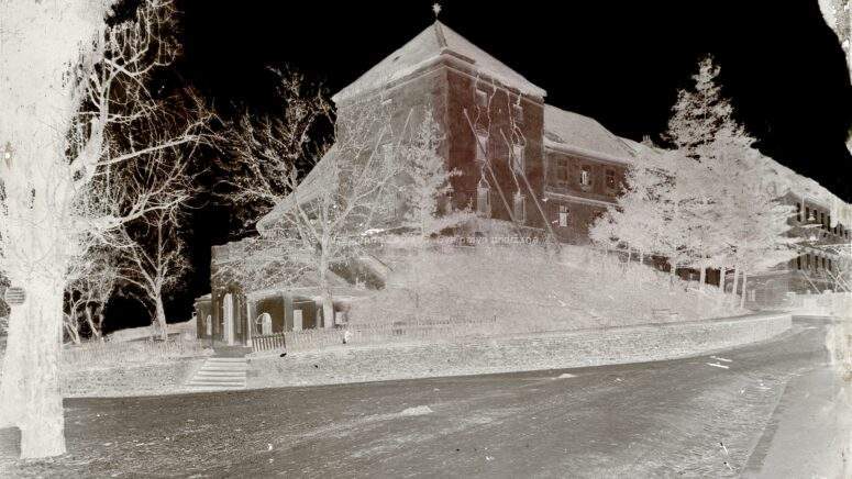 Ivan Standl – Documenting Disaster